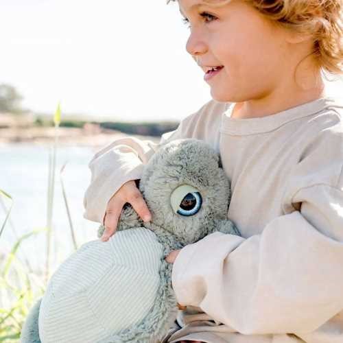 PELUCHE OB TORTUGA TYLER VERDE SAGE 33cm - Imagen 3